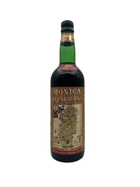 Flaske af Monica del Sardegna 1970 vin fra Fattoria Meloni