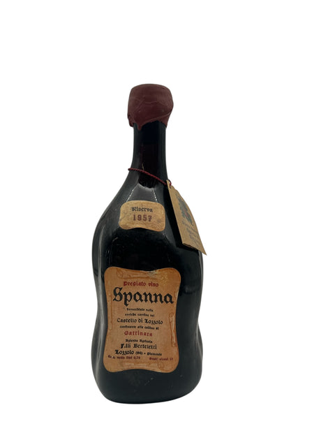 Flaske af Spanna F.lli Berteletti 1957 rødvin