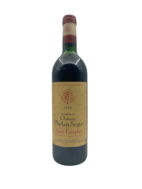 Flaske af Château Phélan Ségur Saint-Estèphe 1988 rødvin