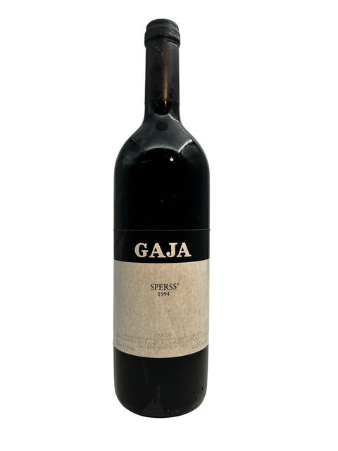 Flaske af Sperss Gaja 1994 rødvin