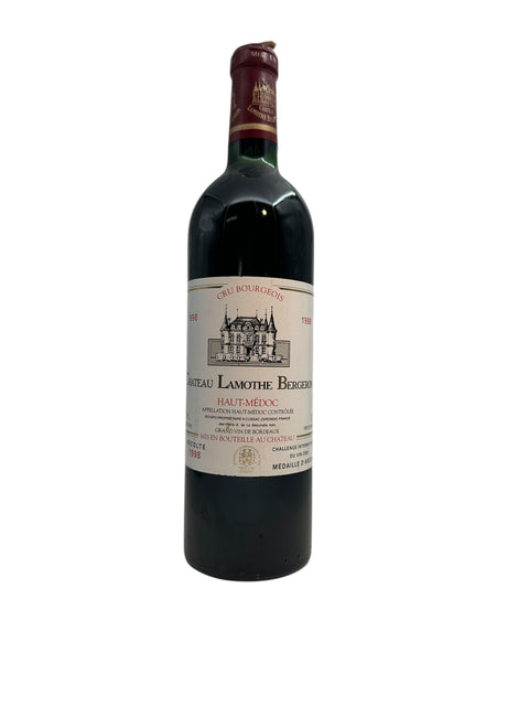 Flaske af Lamothe Bergeron 1998 rødvin fra Haut-Médoc, Bordeaux