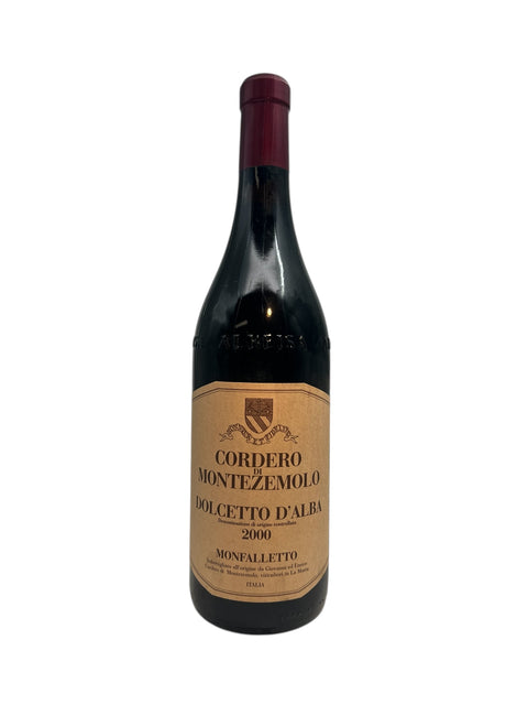 Flaske af Dolcetto d'Alba Cordero di Montezemolo fra 2000