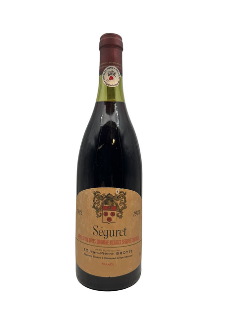 Flaske af Séguret Jean-Pierre Brotte 1983 rødvin