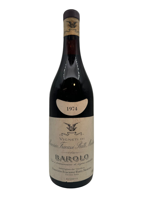 Flaske af Barolo Maurizio Fracassi 1974