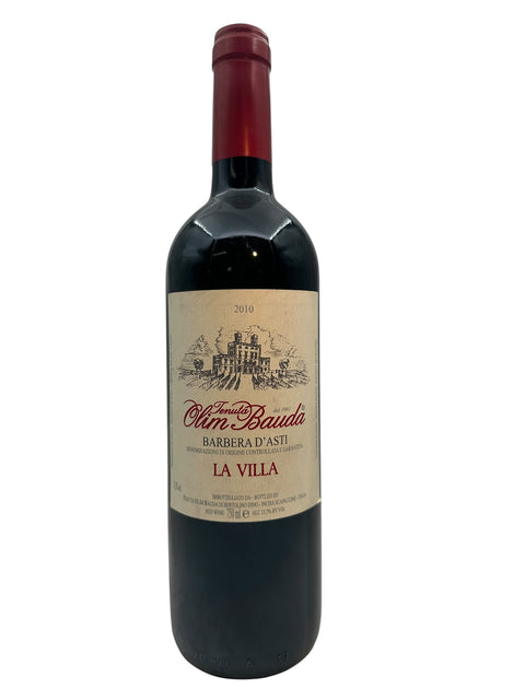 Bouteille de vin rouge Barbera d'Asti Olim Bauda 2010